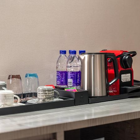 Hyatt Place Linyi People Square Extérieur photo