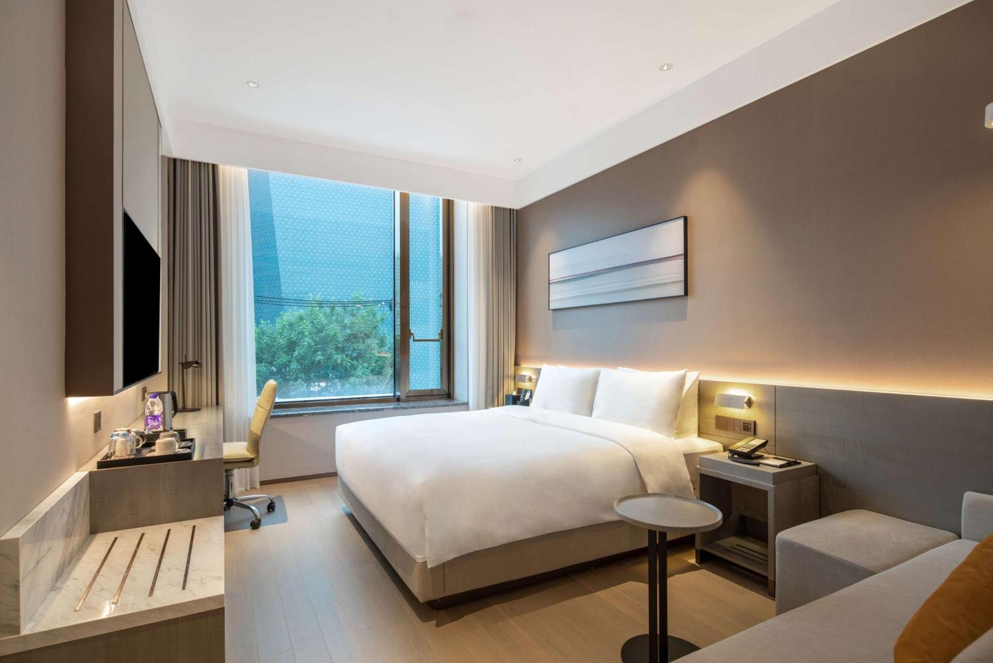 Hyatt Place Linyi People Square Extérieur photo