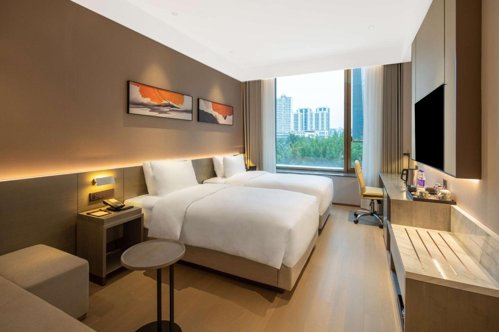 Hyatt Place Linyi People Square Extérieur photo
