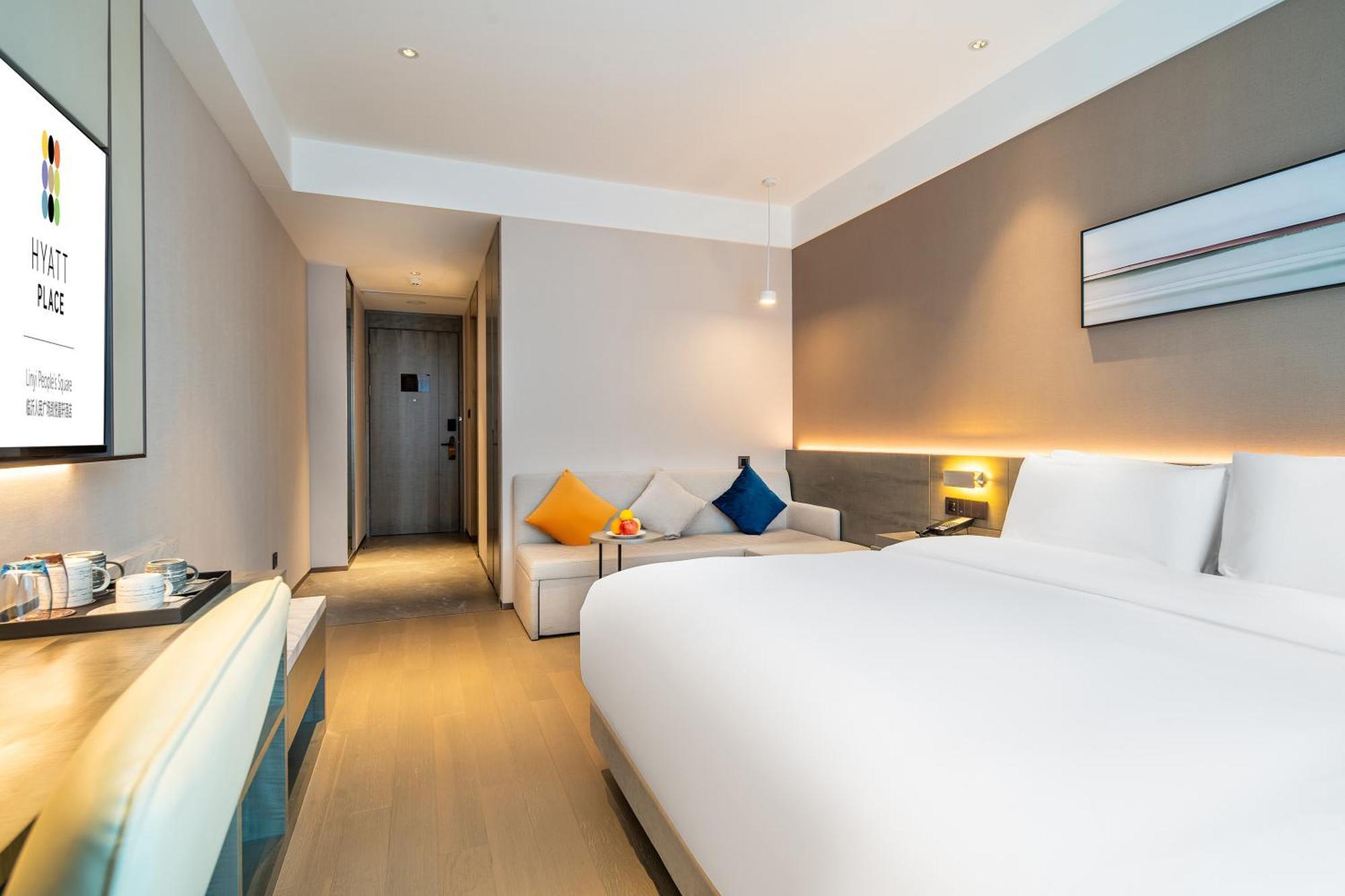 Hyatt Place Linyi People Square Extérieur photo